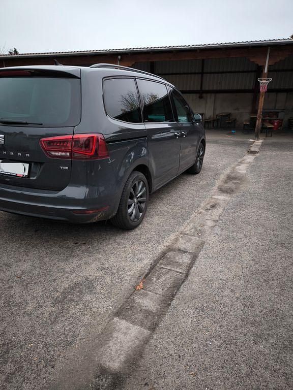 Gebraucht Seat Alhambra CONNECT 184 PS (135 kW) 2016 Grau Van / Kleinbus