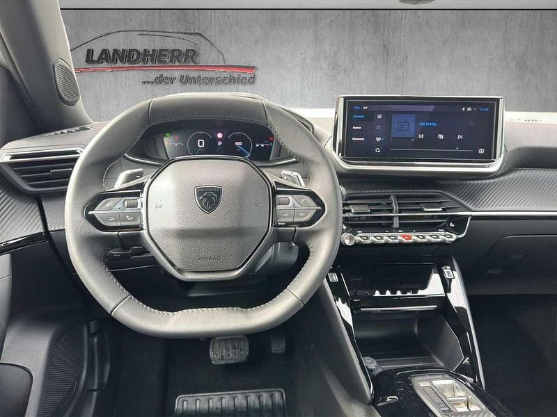 Neu Peugeot 2008 Allure 131 PS (96 kW) 2025 Weiß SUV