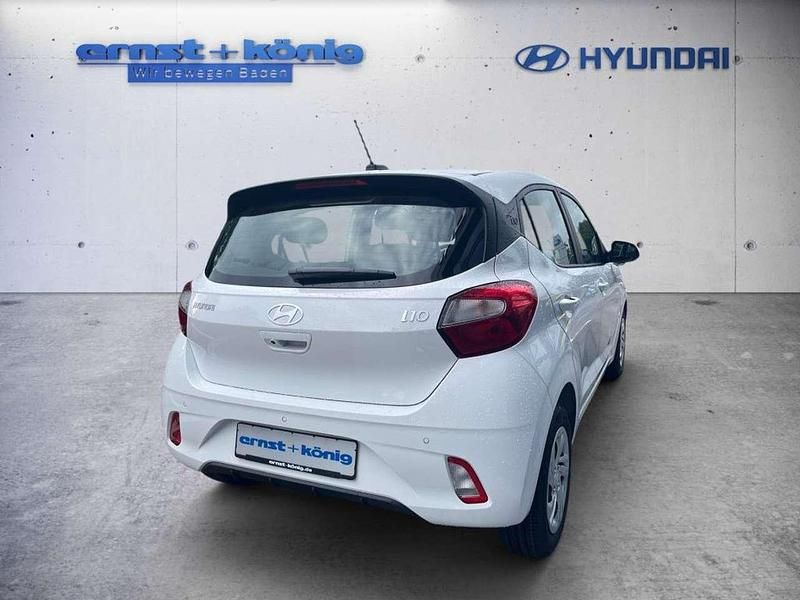 Gebraucht Hyundai i10 Select 63 PS (46 kW) 2025 Weiß Kleinwagen