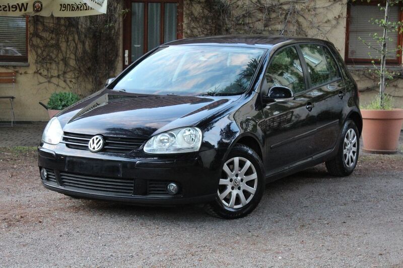 Schwarz Gebraucht 2005 VW Golf V Comfortline Limousine | 3.399 € (Fairer Preis) - Bild 1/4