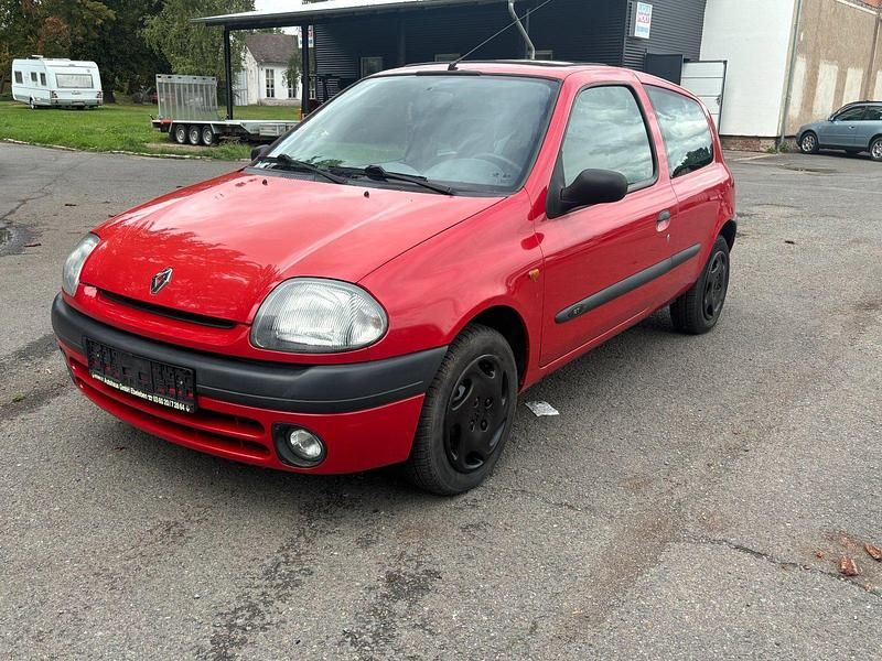Rot Gebraucht 1999 Renault Clio II Kleinwagen | 1.299 € - Bild 1/4