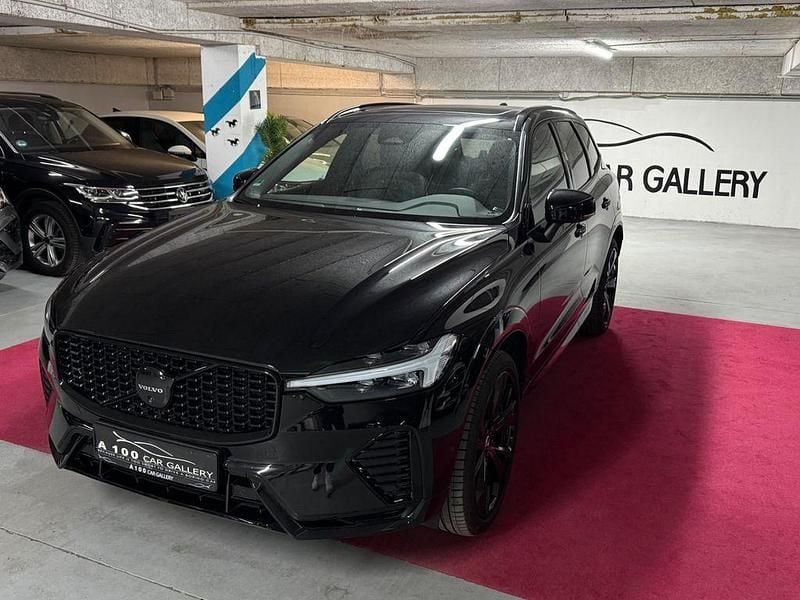 Gebraucht Volvo XC60 Plus 250 PS (183 kW) 2024 Schwarz SUV