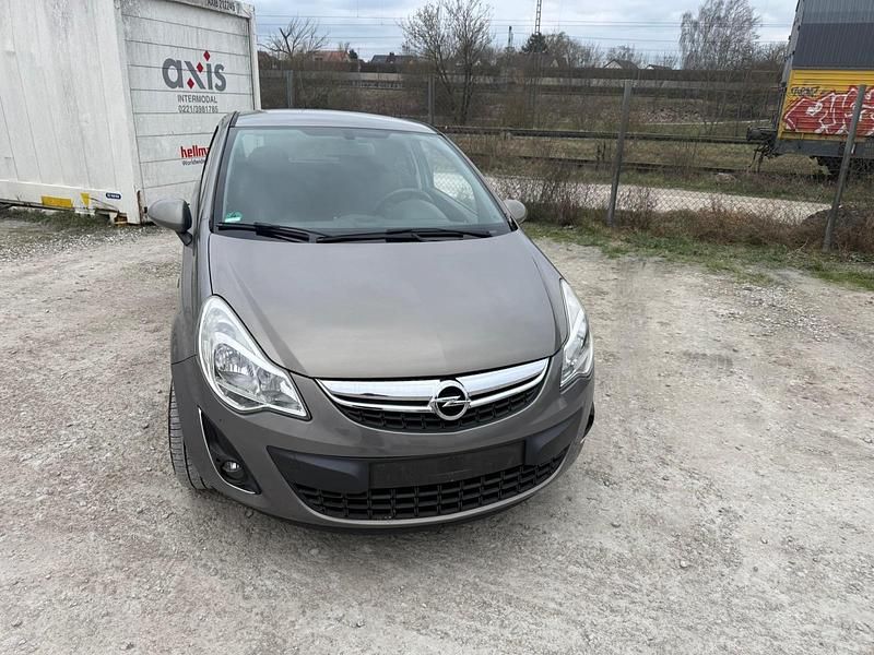 Gebraucht Opel Corsa 84 PS (61 kW) 2011 Grau Kleinwagen