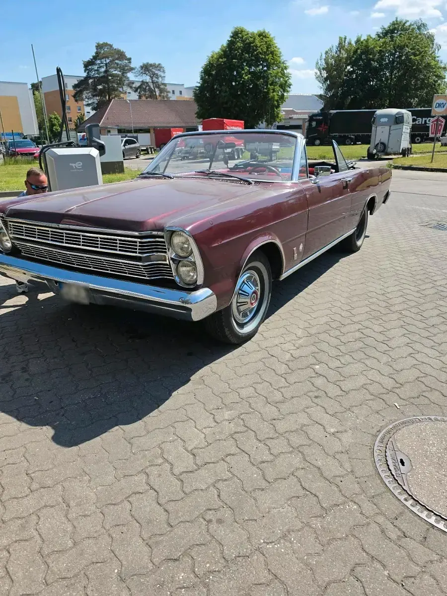 Gebraucht Ford V8 Convertible 200 PS (147 kW) 2026 Cabrio