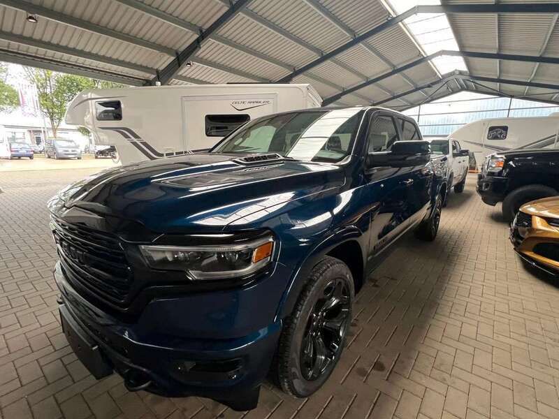 Gebraucht Dodge Ram Limited 401 PS (294 kW) 2024 Blau Pickup