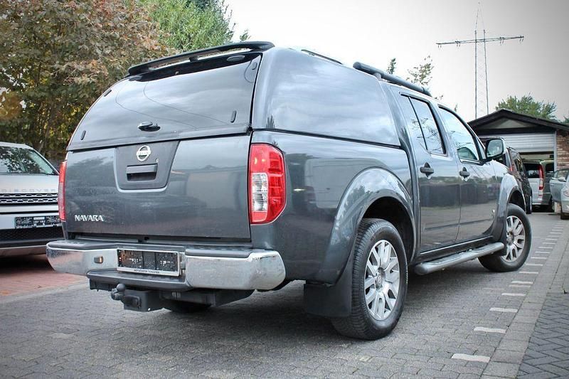 Gebraucht Nissan Navara 231 PS (169 kW) 2013 Silber Pickup