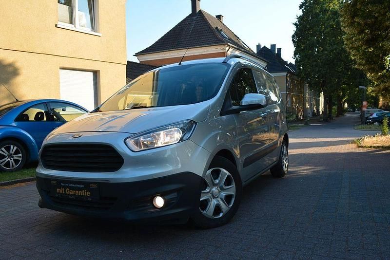 Silber Gebraucht 2018 Ford Transit Trend Van / Kleinbus | 9.290 € (Superpreis) - Bild 1/4