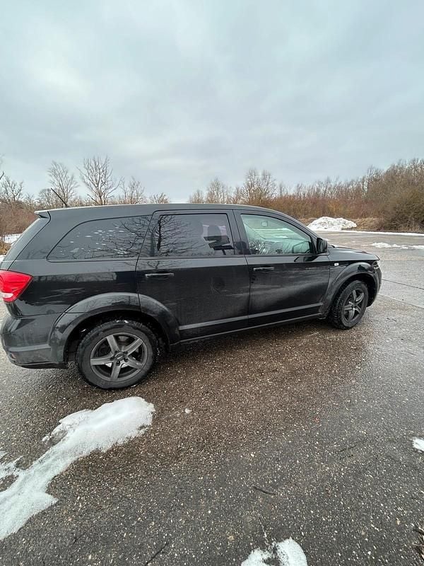 Gebraucht Fiat Freemont 140 PS (102 kW) 2012 Schwarz SUV