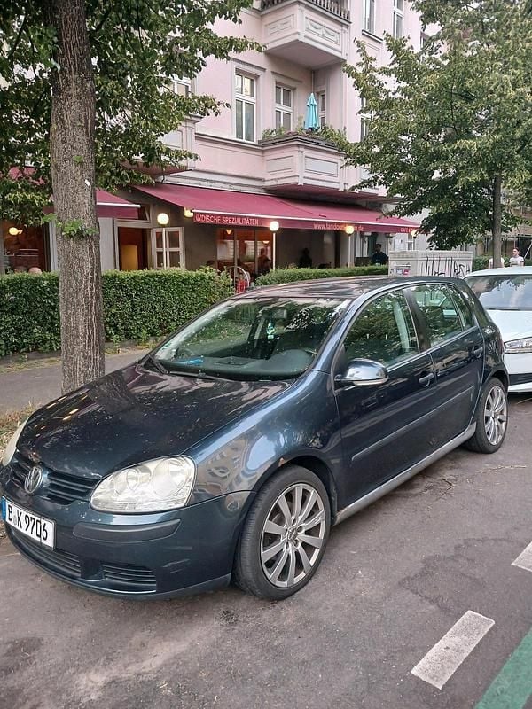 Blau Gebraucht 2004 VW Golf V Kombi | 1.800 € (Fairer Preis) - Bild 1/4
