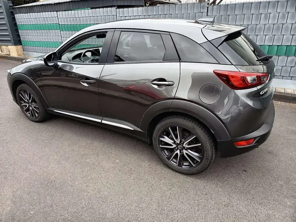 Gebraucht Mazda CX-3 Sports-Line 120 PS (88 kW) 2018 Matrixgrau metallic SUV
