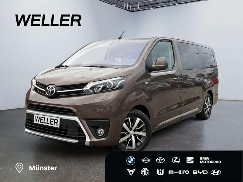 Braun Gebraucht 2017 Toyota Proace Verso Executive Kombi | 34.990 € (Etwas zu teuer) - Bild 1/3