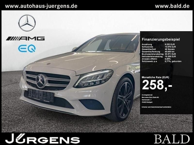 Unilack polarweiß Gebraucht 2021 Mercedes C300e Avantgarde Kombi | 27.140 € (Superpreis) - Bild 1/4