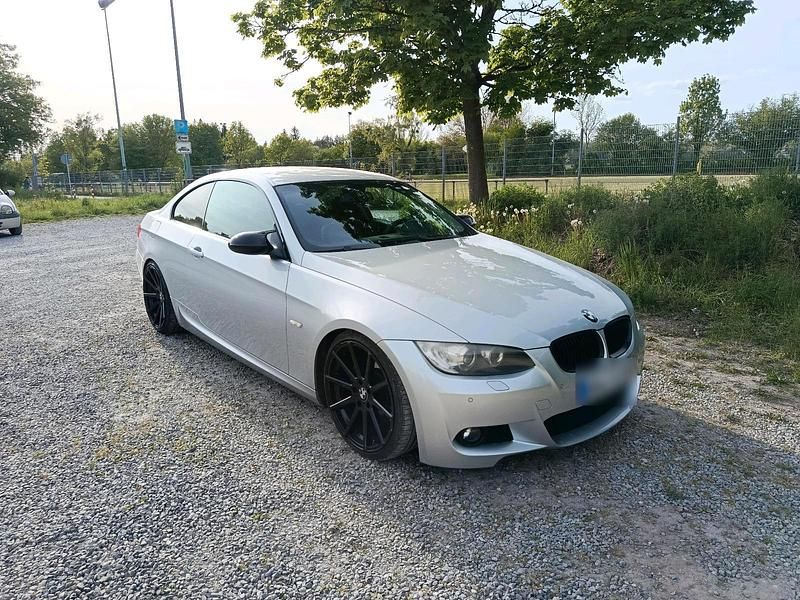 Second-hand BMW 325 218 CP (160 kW) 2006 Argintiu Coupe