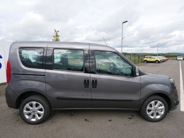 Verkauft Fiat Doblo Lounge 1 6 Mjet 7 Gebraucht 19 100 Km In Koblenz