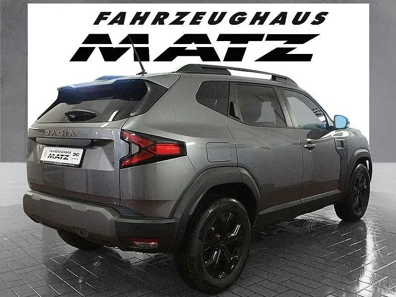 Nouă Dacia Duster Extreme 122 CP (89 kW) 2026 Gri SUV