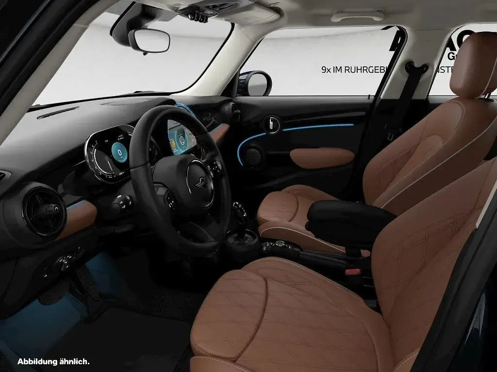 Gebraucht Mini Cooper Classic 136 PS (100 kW) 2023 Mini yours enigmatic black Kleinwagen