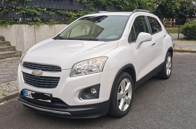 Weiß Gebraucht 2013 Chevrolet Trax LT SUV | 7.300 € (Fairer Preis) - Bild 1/4