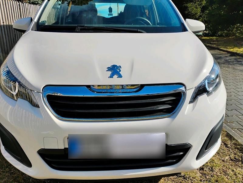 Gebraucht Peugeot 108 Style 72 PS (52 kW) 2019 Weiß Kleinwagen