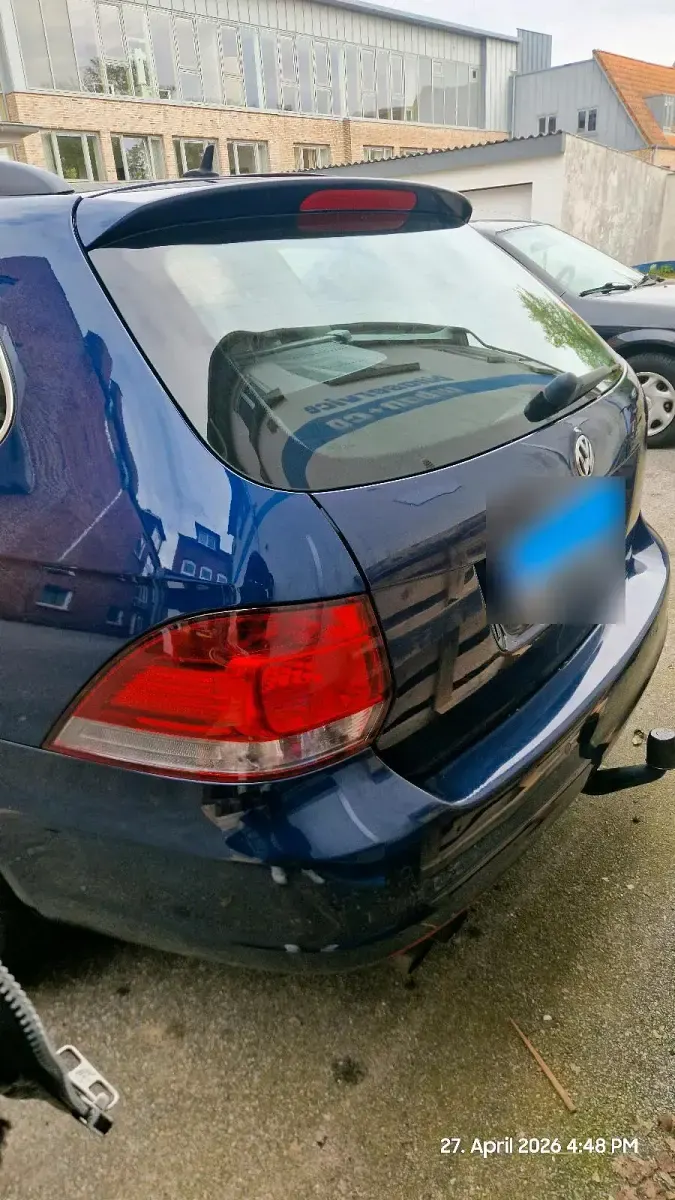 Gebraucht VW Golf VI 140 PS (102 kW) 2011 Blau Kleinwagen