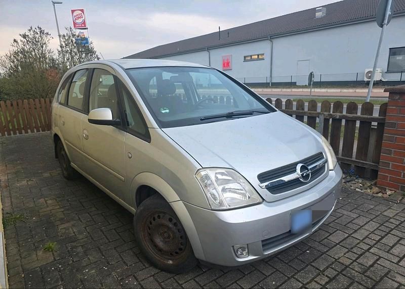 Gebraucht Opel Meriva 87 PS (63 kW) 2004 Silber Van / Kleinbus