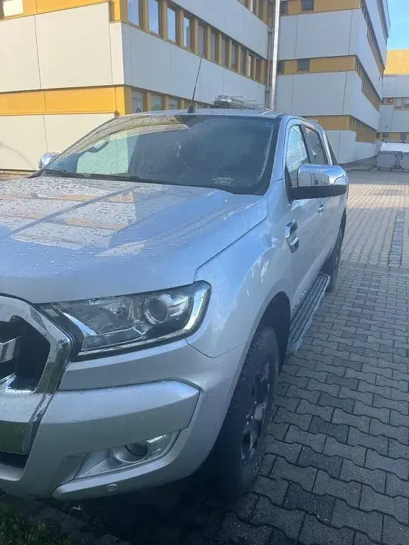 Gebraucht Ford Ranger 200 PS (147 kW) 2017 Silber Pickup