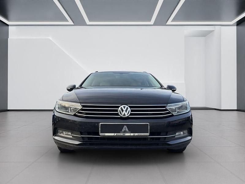 Gebraucht VW Passat Comfortline 150 PS (110 kW) 2015 Schwarz Kombi