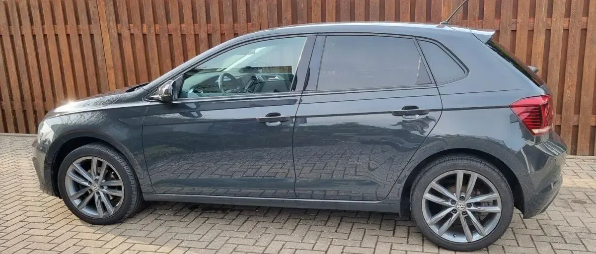 Gebraucht VW Polo Highline 116 PS (85 kW) 2018 Grau Kleinwagen