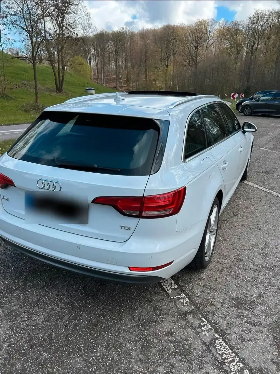 Gebraucht Audi A4 S-Line 150 PS (110 kW) 2016 Weiß Kombi
