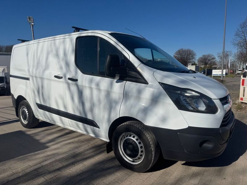 Weiß Gebraucht 2016 Ford Transit Custom Van / Kleinbus | 7.500 € - Bild 1/4