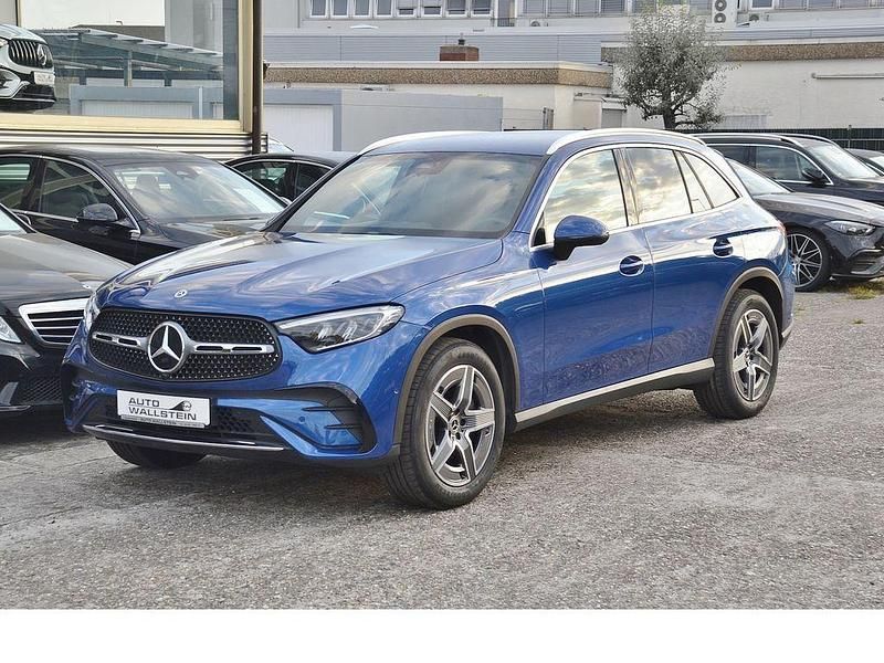 Gebraucht Mercedes GLC300 Advanced Plus 258 PS (189 kW) 2022 Spektralblau metallic SUV