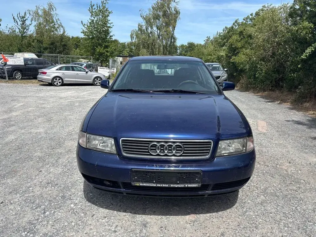 Gebraucht Audi A4 101 PS (74 kW) 1998 Limousine