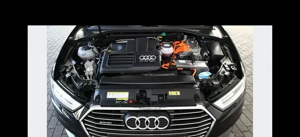 Gebraucht Audi A3 Sportback e-tron S-Line 204 PS (150 kW) 2020 Schwarz Kleinwagen