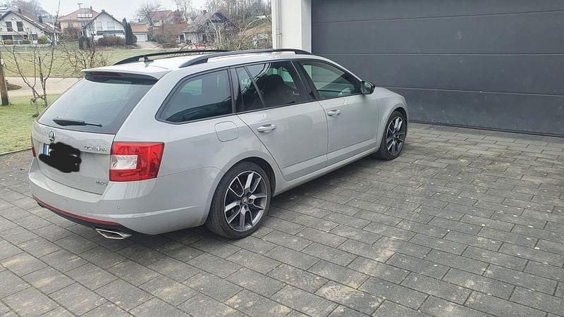 Gebraucht Skoda Octavia RS 184 PS (135 kW) 2016 Grau Kleinwagen