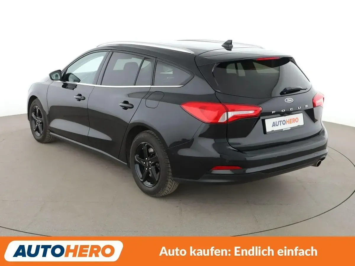 Usata Ford Focus Titanium 150 CV (110 kW) 2021 Nero Station wagon