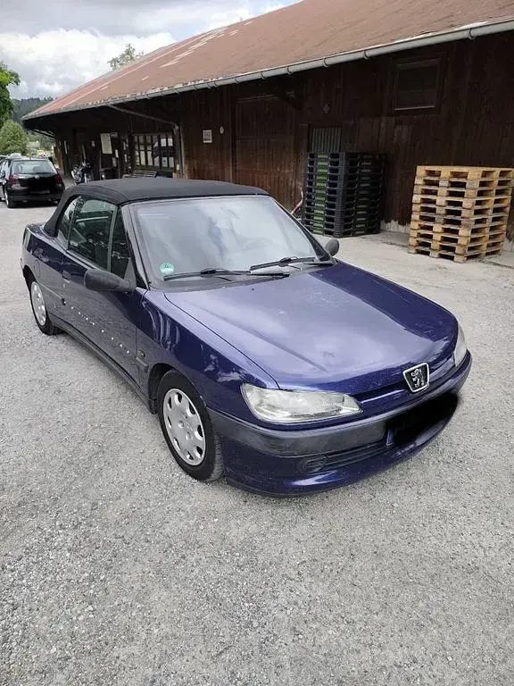 Gebraucht Peugeot 306 Cabriolet 88 PS (64 kW) 1998 Blau Cabrio