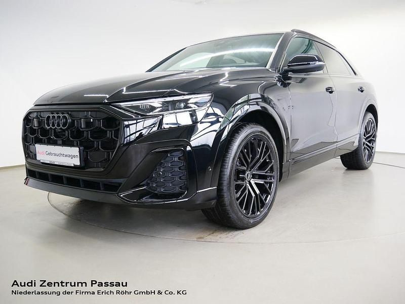 Mythosschwarz metallic Gebraucht 2024 Audi Q8 S-Line SUV | 85.900 € - Bild 1/4