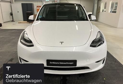 Gebraucht Tesla Model Y 273 kW (372 PS) 2022 Weiß SUV