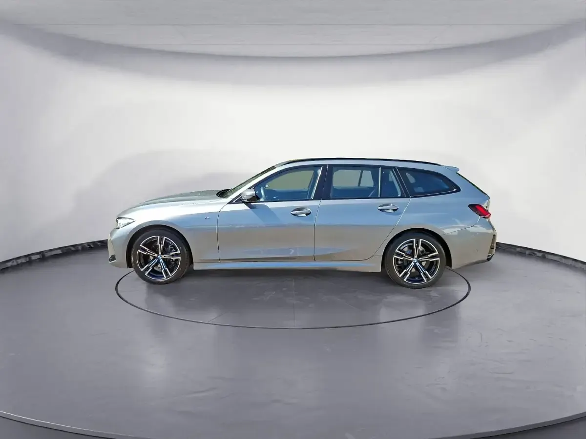 Gebraucht BMW 318 M Sport 156 PS (114 kW) 2025 Kombi