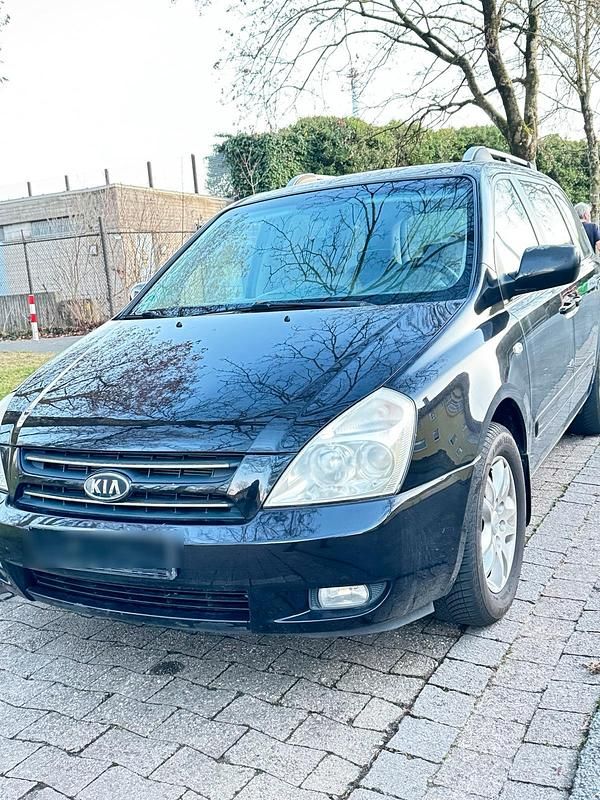 Schwarz Gebraucht 2008 Kia Carnival Van / Kleinbus | 4.300 € (Fairer Preis) - Bild 1/4