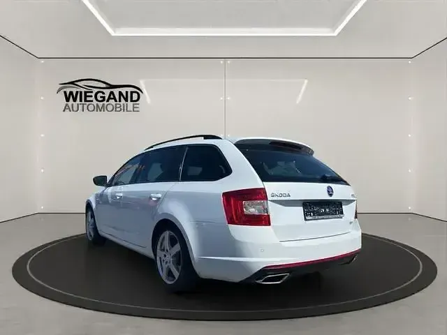 Gebraucht Skoda Octavia RS 184 PS (135 kW) 2016 Weiß Kombi
