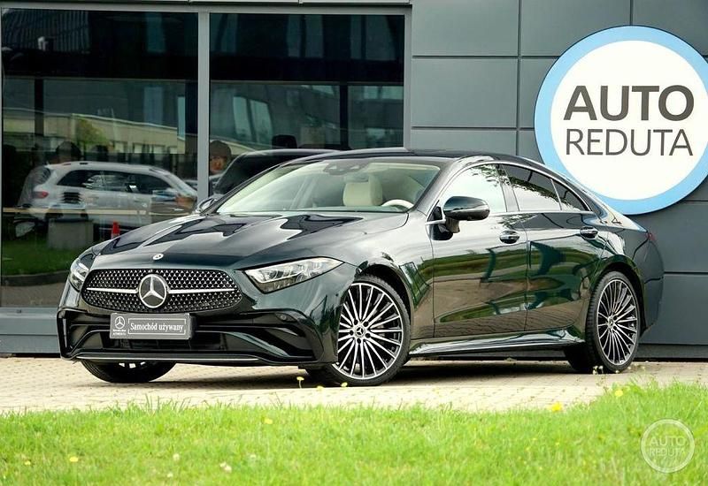 Grün Gebraucht 2022 Mercedes CLS400 AMG line Limousine | 64.300 € - Bild 1/4