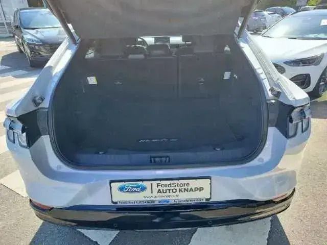 Gebraucht Ford Mustang Mach-E Extended Range 258 kW (351 PS) 2022 Space white SUV