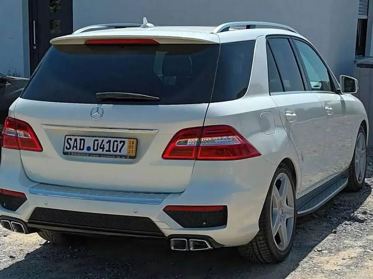 Gebraucht Mercedes ML350 AMG Edition 1 306 PS (225 kW) 2012 Weiß SUV