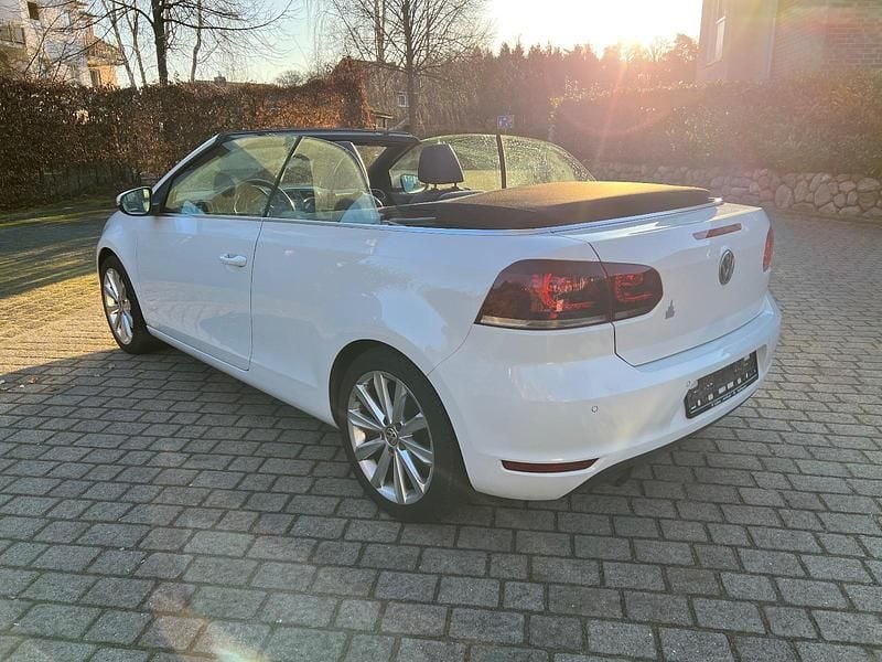 Gebraucht VW Golf Cabriolet 110 PS (80 kW) 2012 Weiß Cabrio