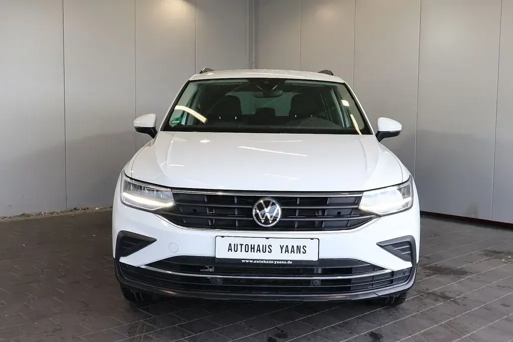 Usata VW Tiguan Life 245 CV (180 kW) 2021 Bianco SUV
