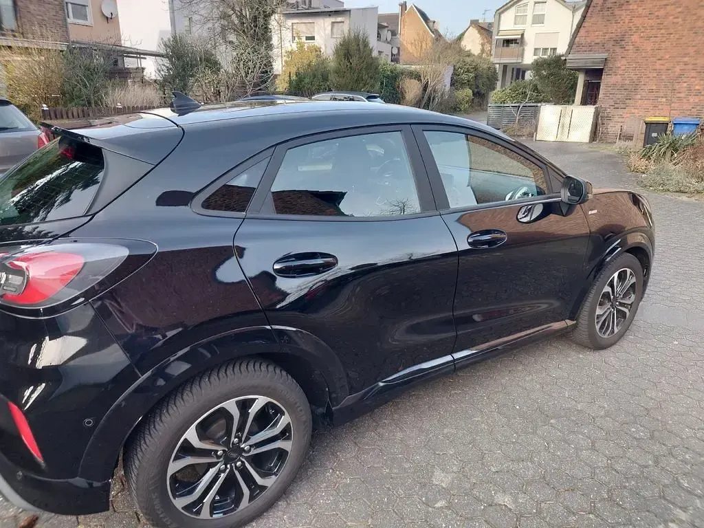 Gebraucht Ford Puma ST-Line 125 PS (91 kW) 2022 Schwarz SUV