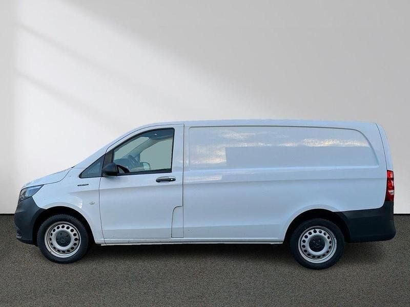 Gebraucht Mercedes e-Vito 85 kW (116 PS) 2021 Weiß Van / Kleinbus