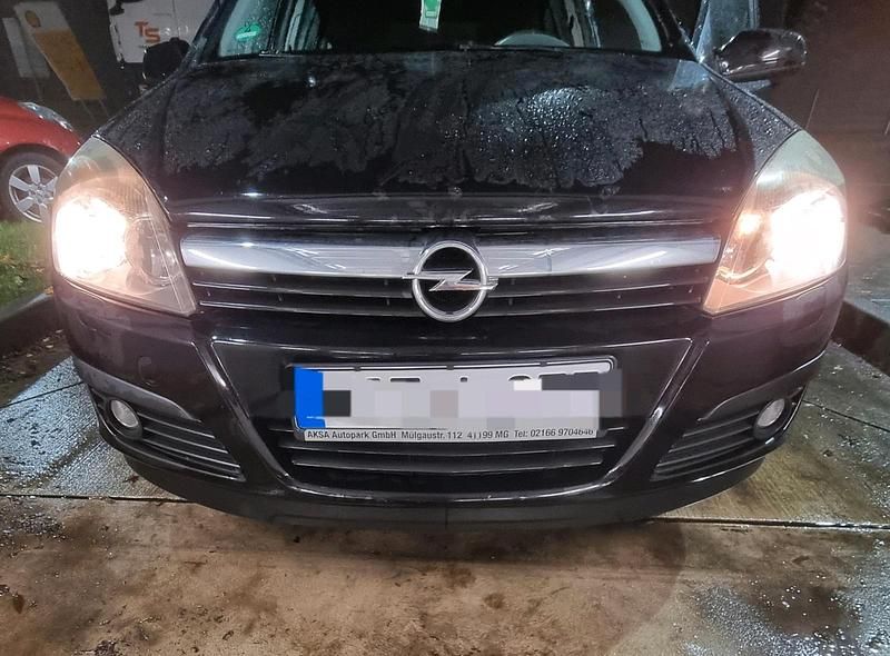 Schwarz Gebraucht 2005 Opel Astra Kleinwagen | 1.500 € (Guter Preis) - Bild 1/4
