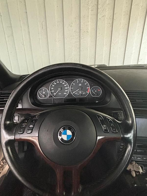 Gebraucht BMW 330 231 PS (169 kW) 2002 Cabrio