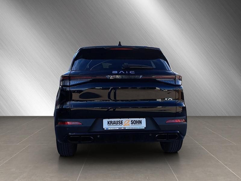 Neu Baic X75 177 PS (130 kW) 2026 Schwarz metallic SUV